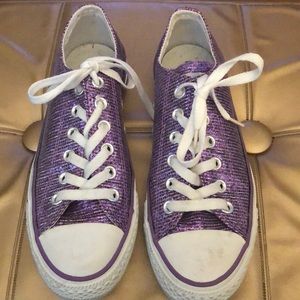 Purple sparkly women’s converse size 7